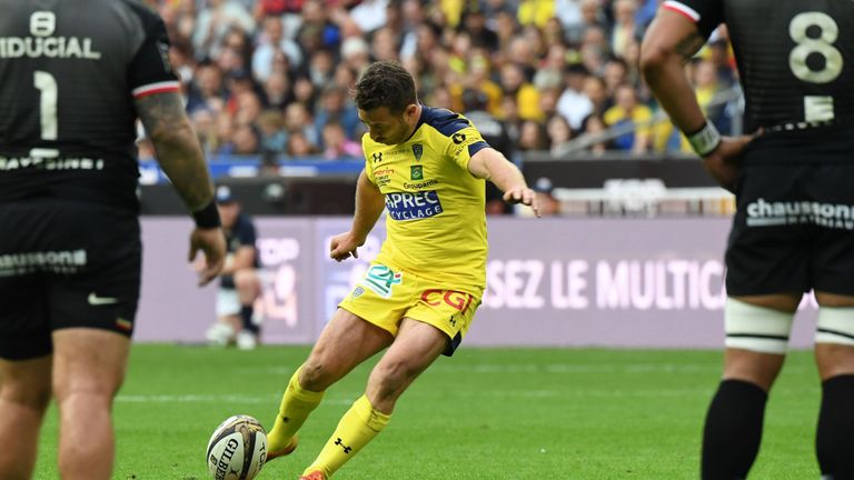 Greig Laidlaw kicked 15 of Clermont's points off the tee